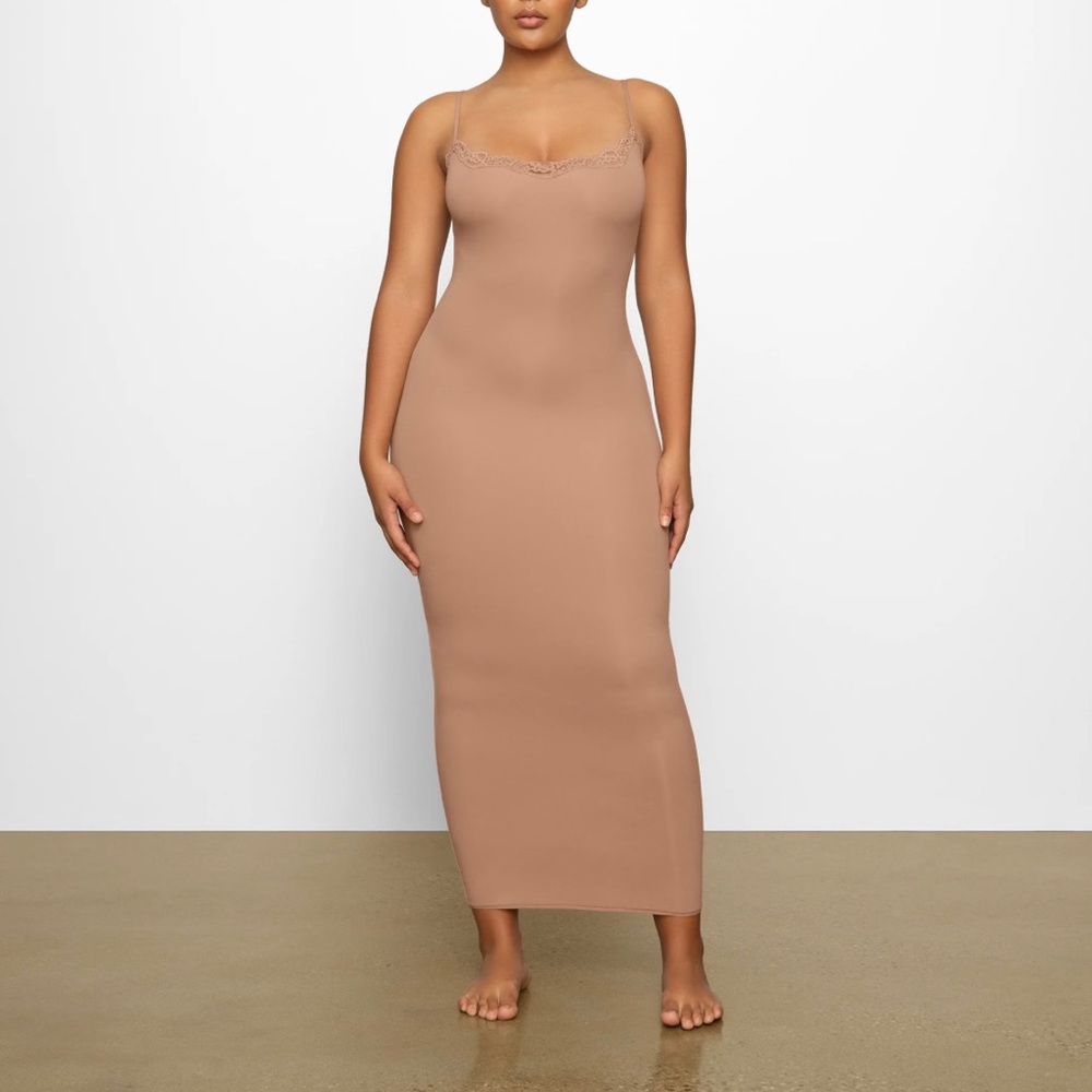 SKIMS Fits Everybody Lace Long Slip Dress SIZE XS
